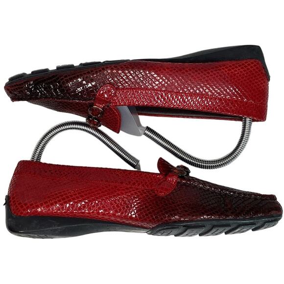 Stuart Weitzman Snakeskin Print Leather Red Jewel Loafers Red Ombre 8M Slip On - Picture 2 of 10